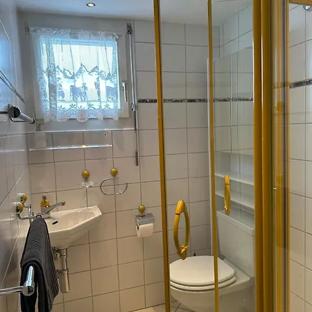 Alpen I I I I Familie I Gratis Parkplatz לאקס